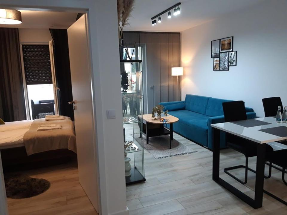Aparthotel Rewal Bagian luar foto