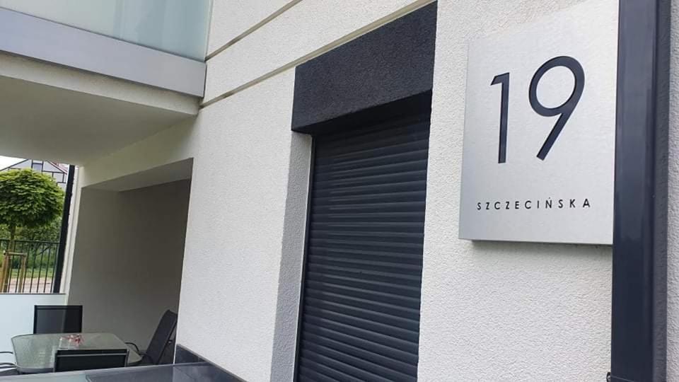 Aparthotel Rewal Bagian luar foto