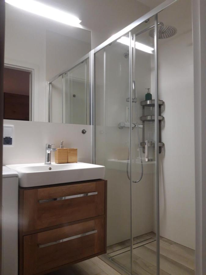 Aparthotel Rewal Bagian luar foto